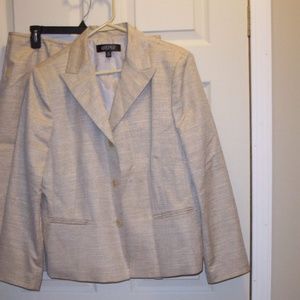 Kasper Skirt Suit, size 16